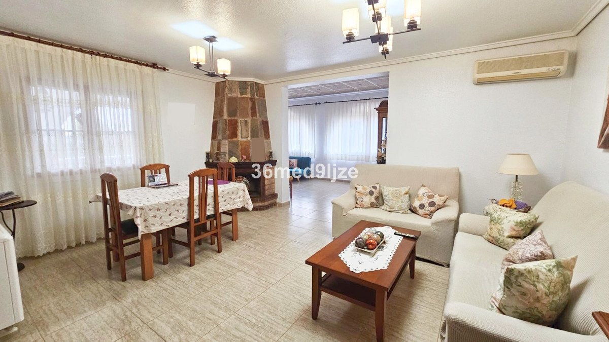 3 Bed Detached Villa in Los Alcazares