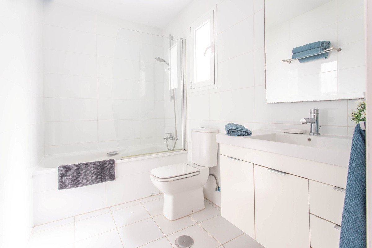 2 Bed Semi-Detached House in Riviera del Sol