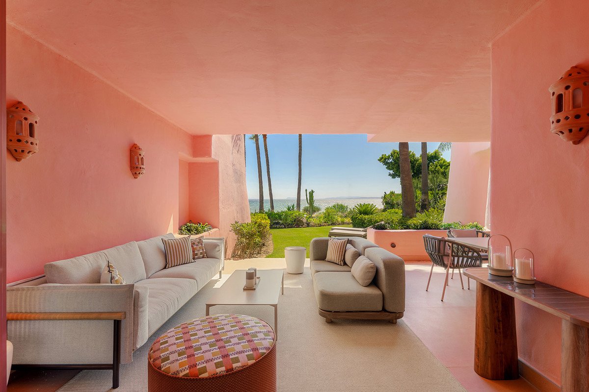 3 Bed Ground Floor Apartment in Estepona