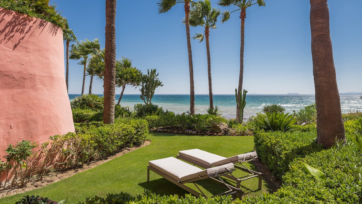 3 Bed Ground Floor Apartment in Estepona