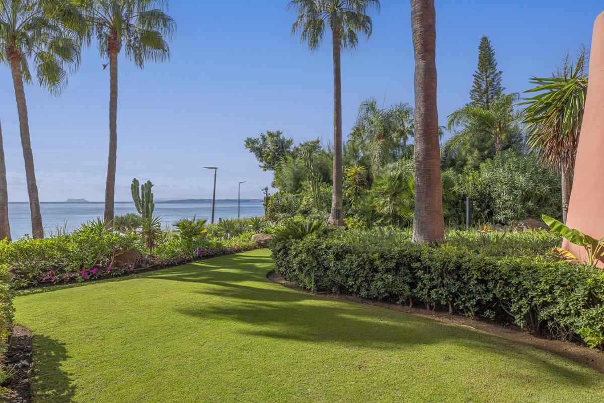 3 Bed Ground Floor Apartment in Estepona
