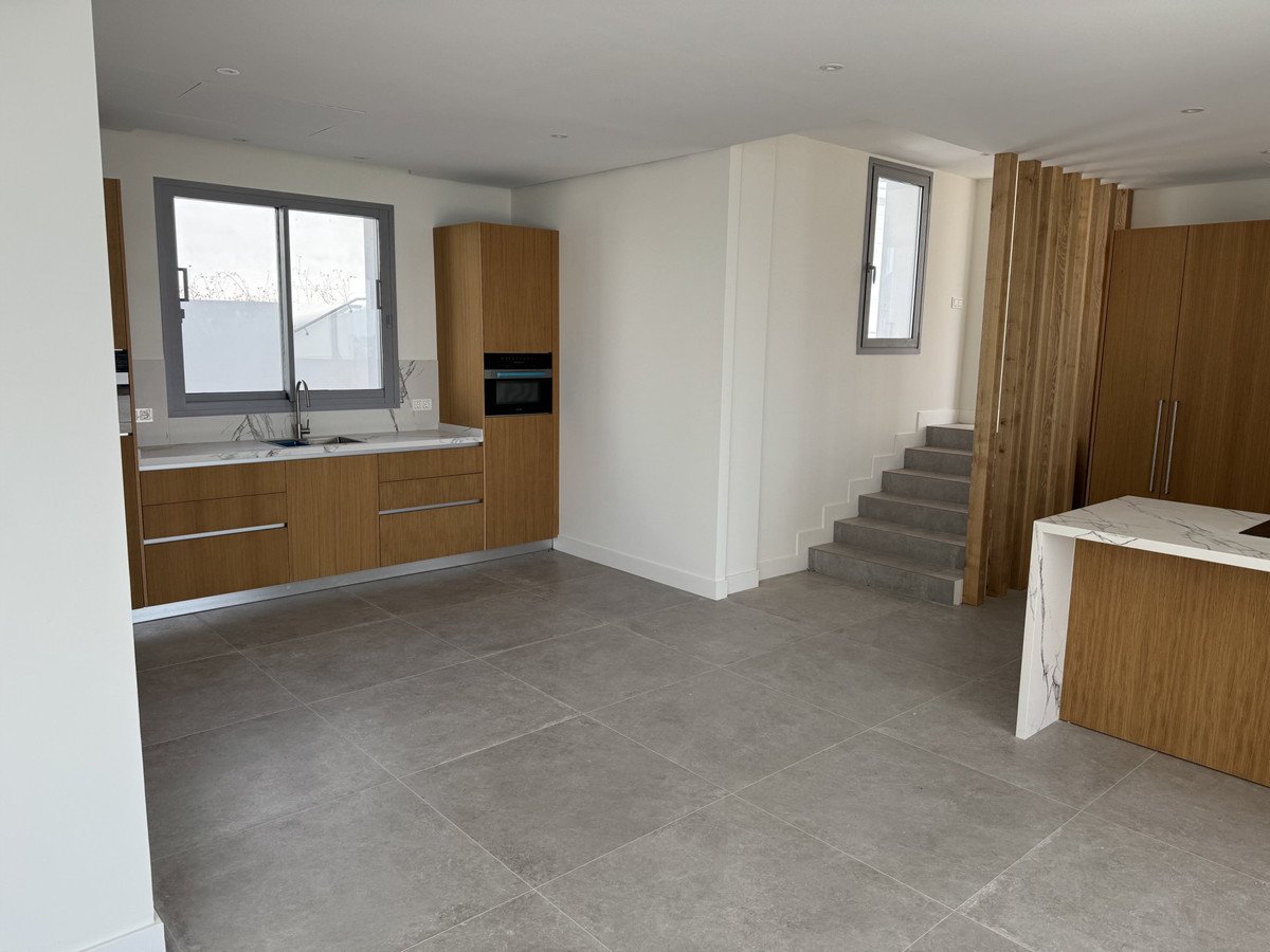 5 Bed Detached Villa in Benahavís