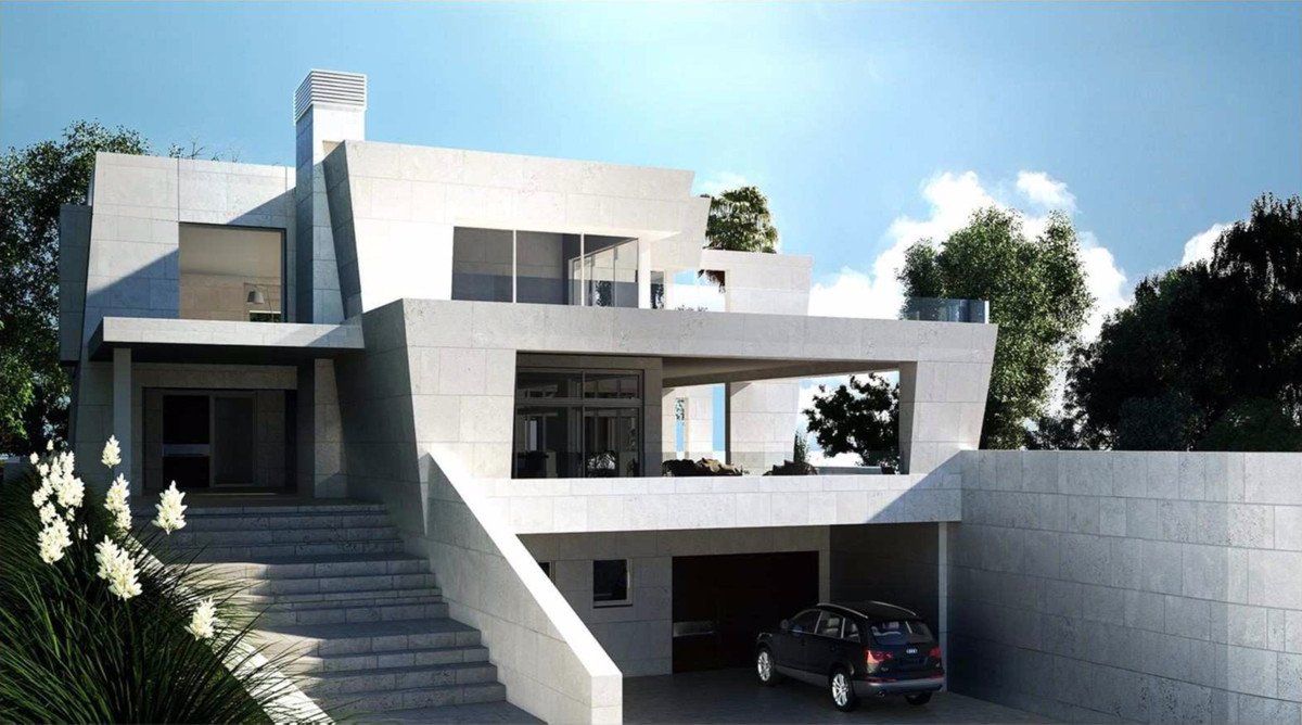 6 Bed Detached Villa in Sotogrande