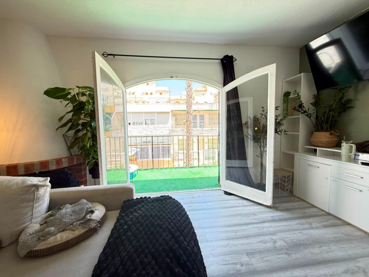 2 Bed Bungalow in Torrevieja