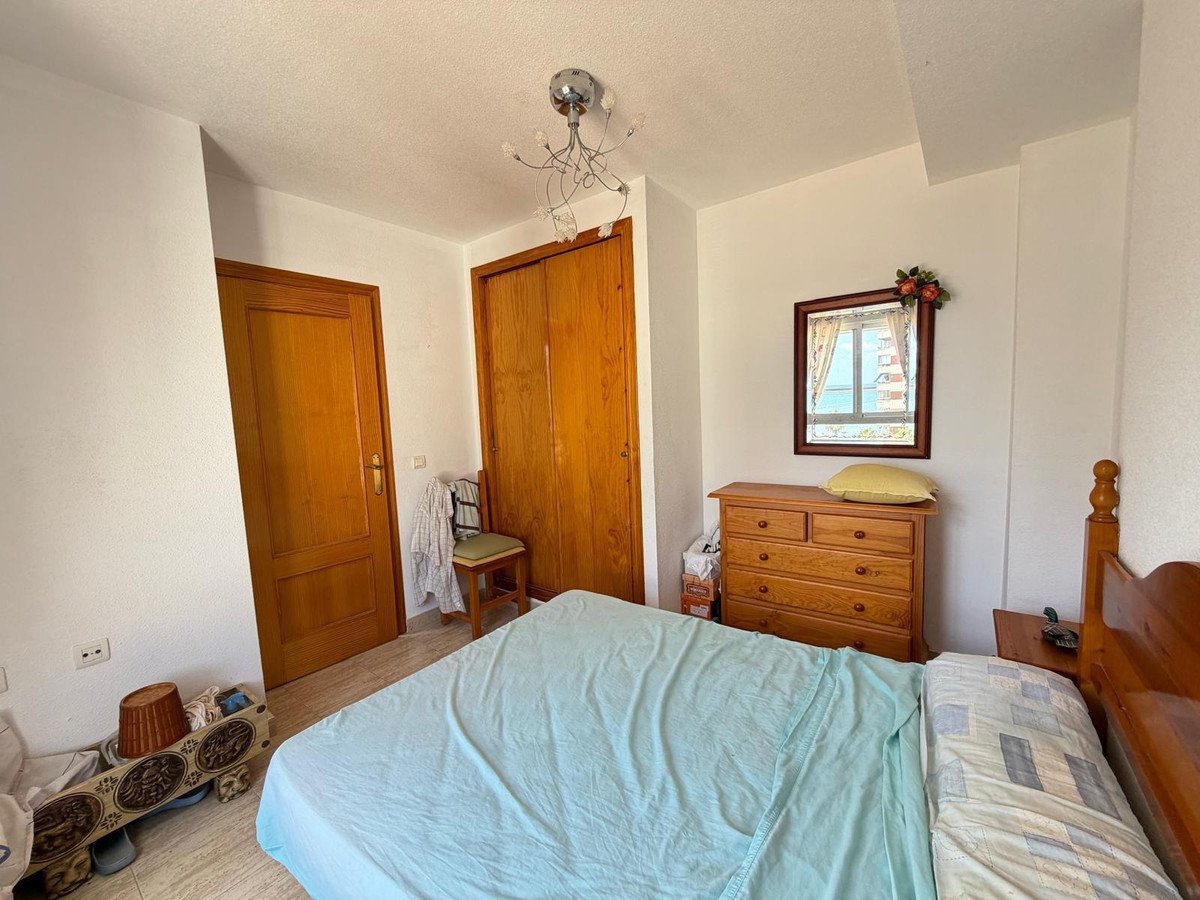 2 Bed Middle Floor Apartment in Torrevieja