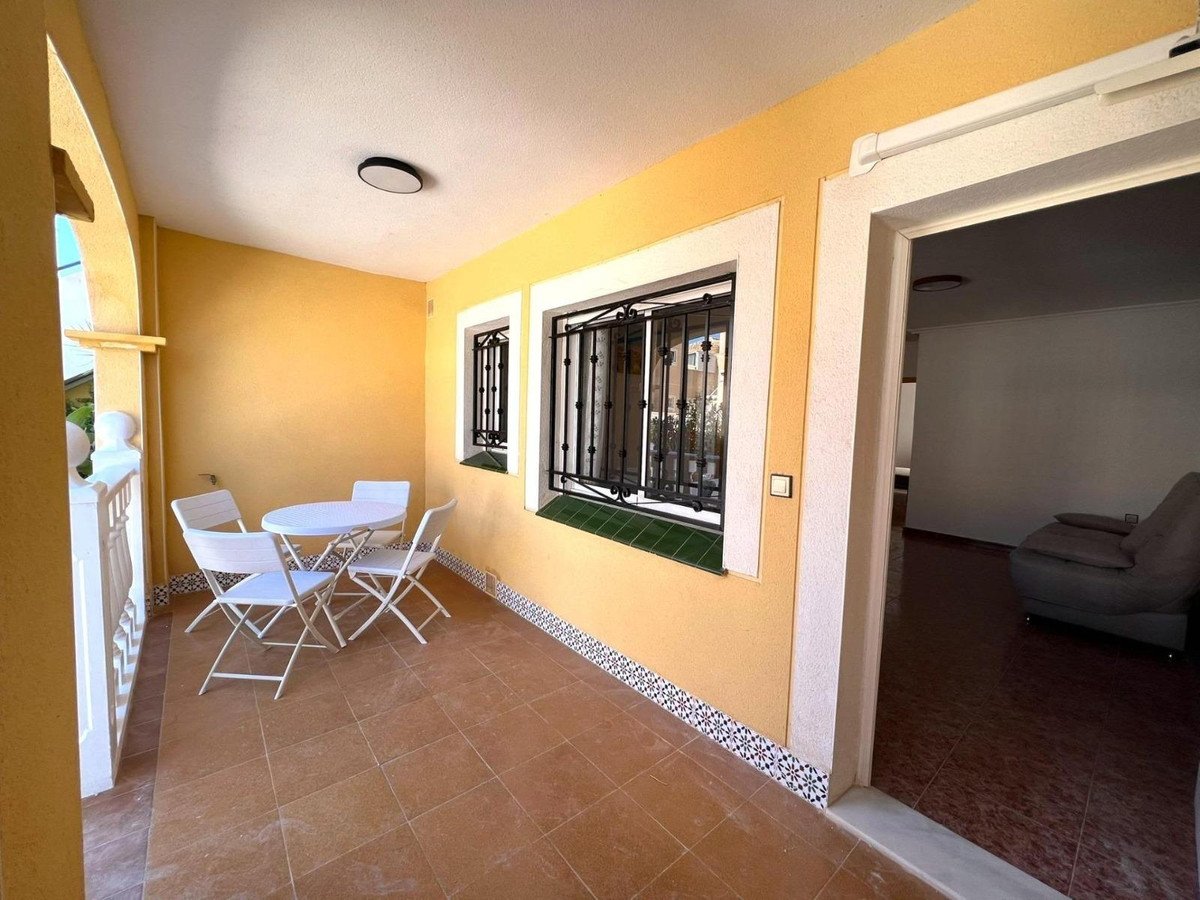 2 Bed Bungalow in Torrevieja