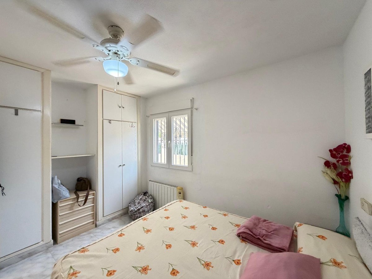2 Bed Bungalow in Torrevieja