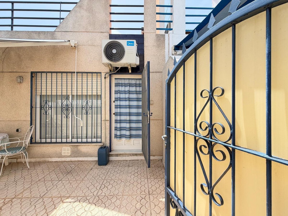 2 Bed Bungalow in Torrevieja