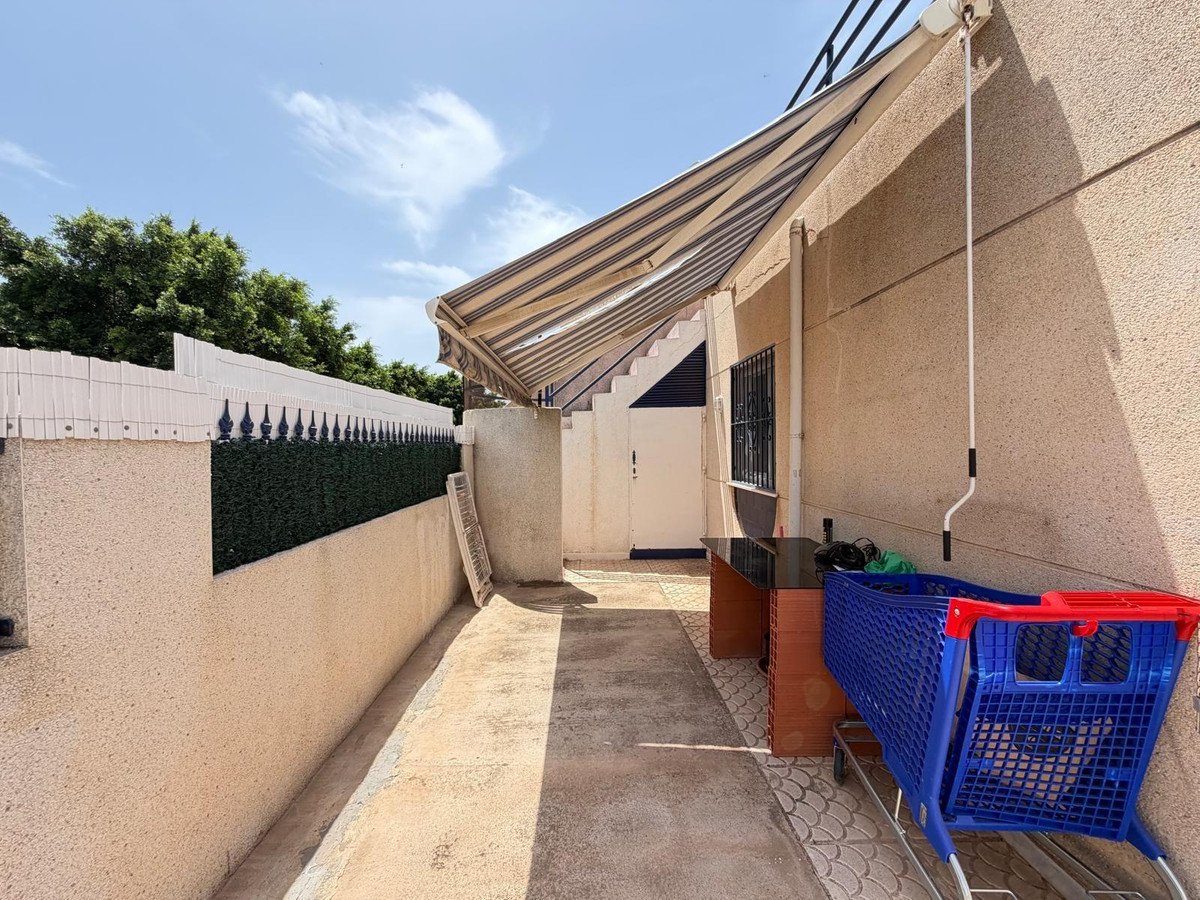 2 Bed Bungalow in Torrevieja