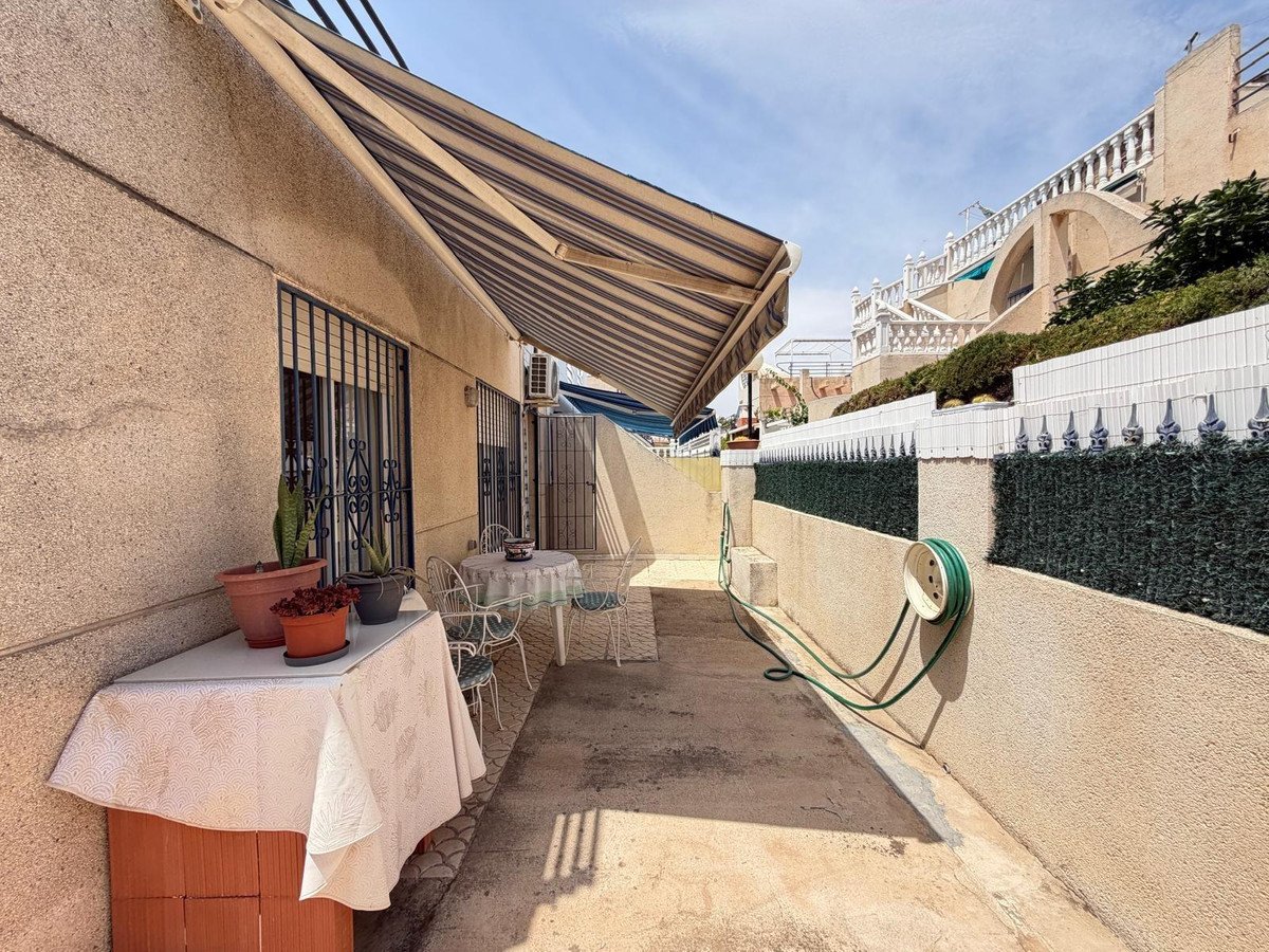 2 Bed Bungalow in Torrevieja