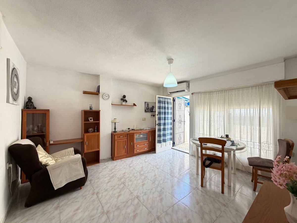 2 Bed Bungalow in Torrevieja