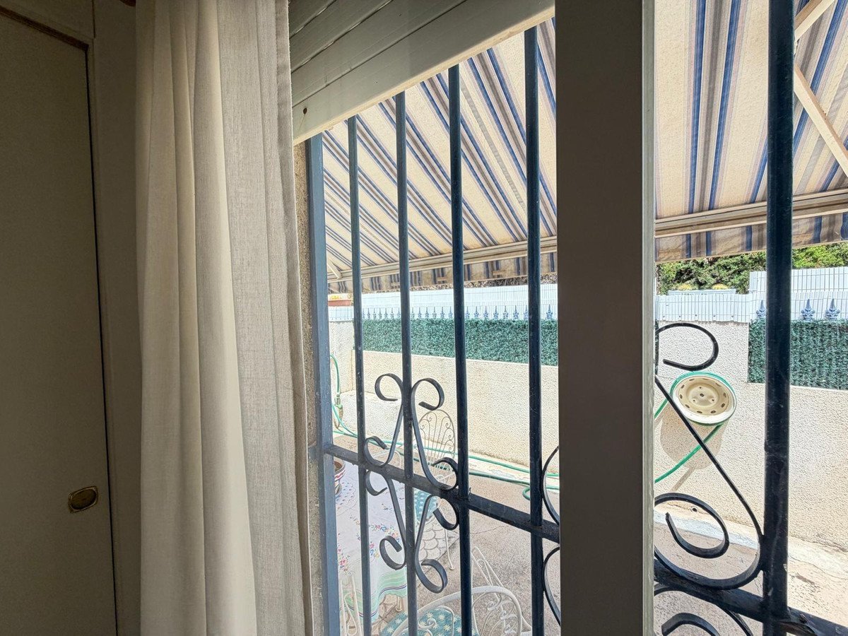 2 Bed Bungalow in Torrevieja