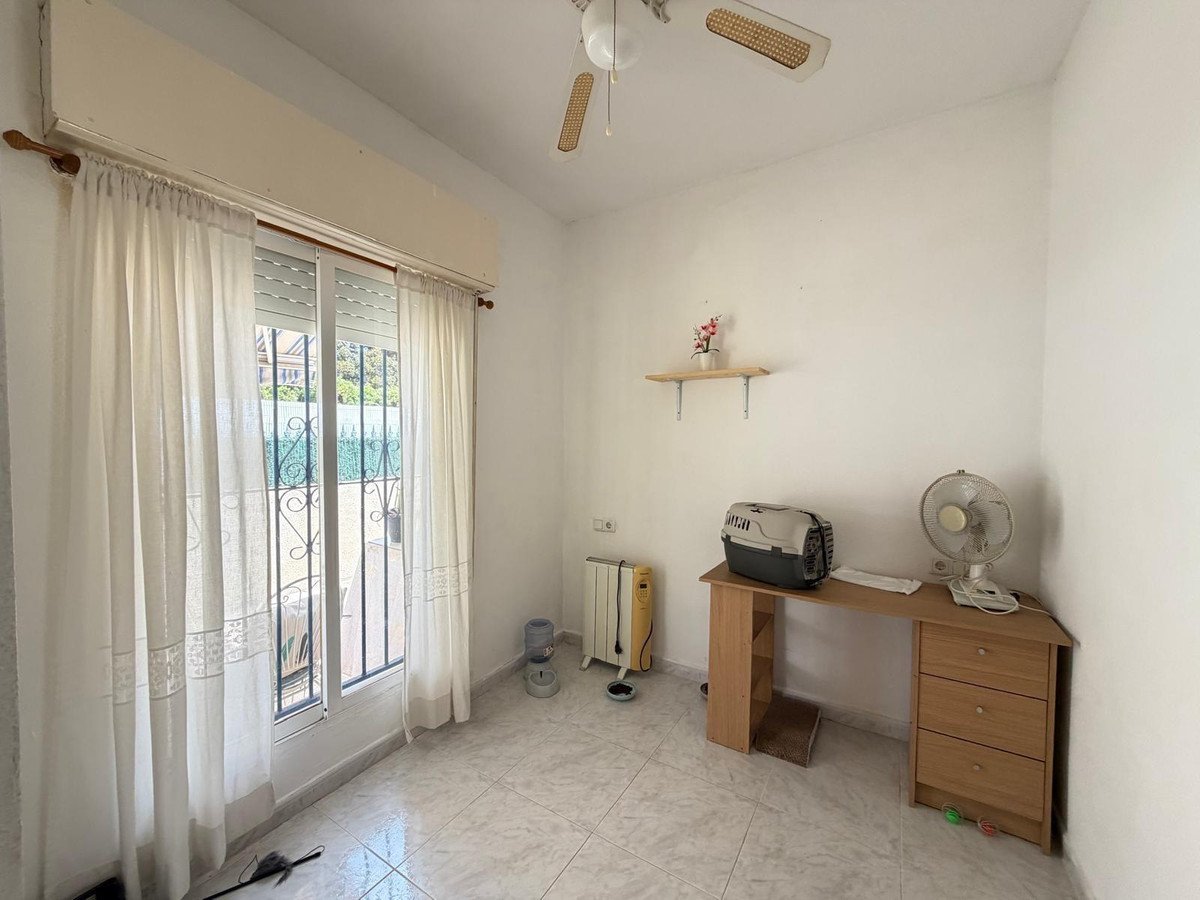 2 Bed Bungalow in Torrevieja