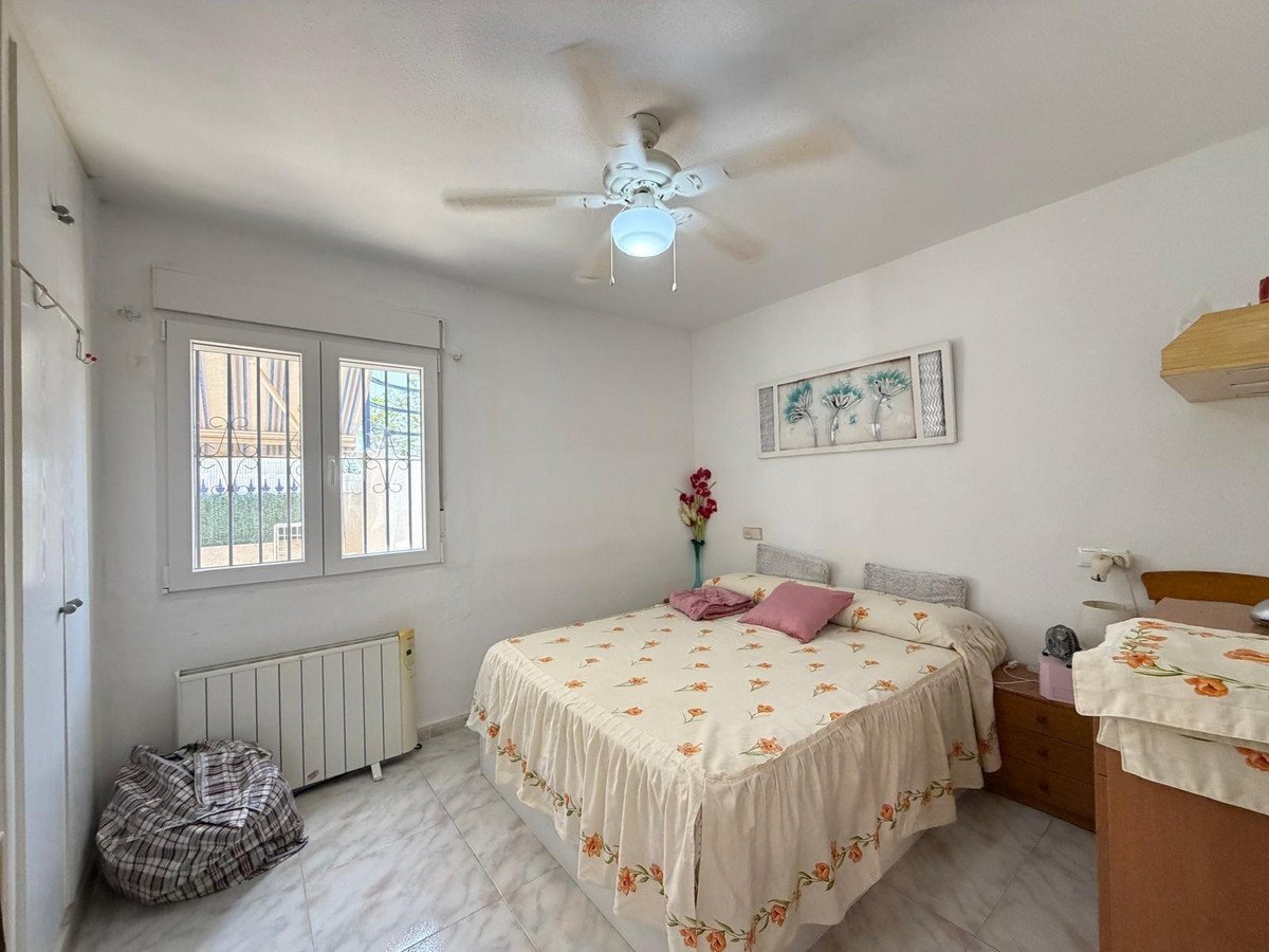 2 Bed Bungalow in Torrevieja