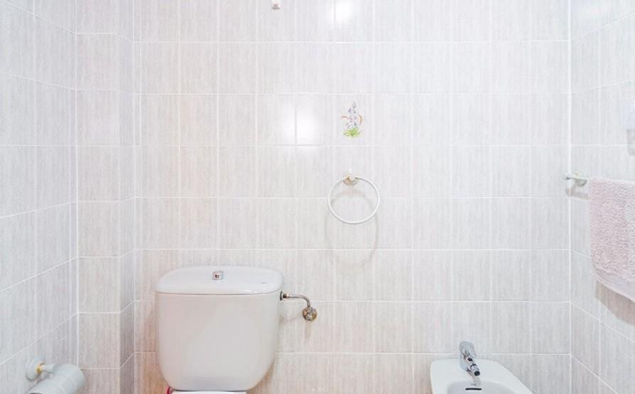 2 Bed Middle Floor Apartment in Torrevieja