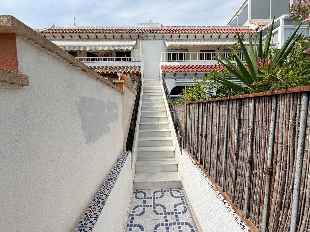2 Bed Bungalow in Torrevieja