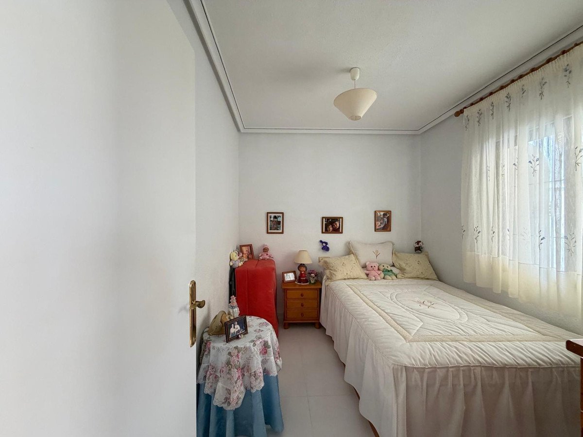 2 Bed Bungalow in Torrevieja
