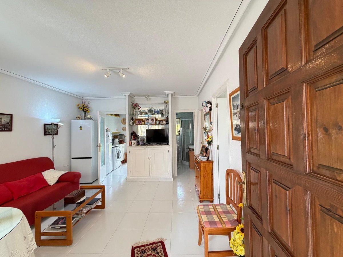 2 Bed Bungalow in Torrevieja