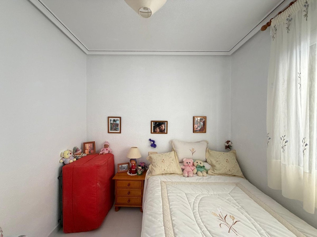 2 Bed Bungalow in Torrevieja