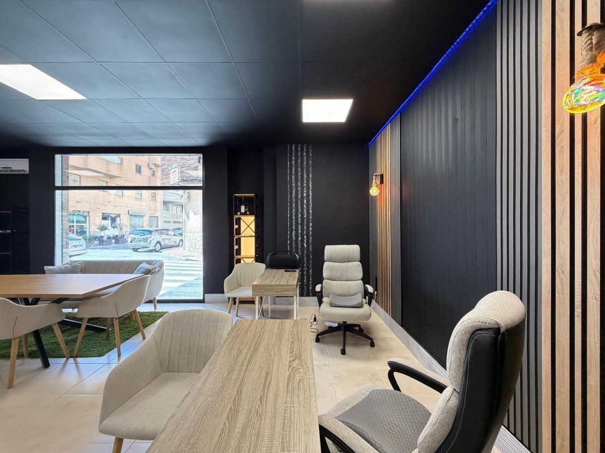 2 Bed Business in Torrevieja