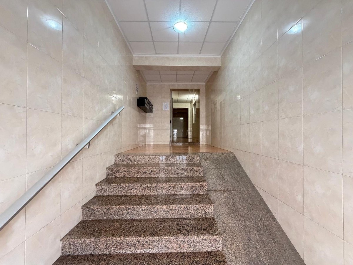 3 Bed Middle Floor Apartment in Torrevieja
