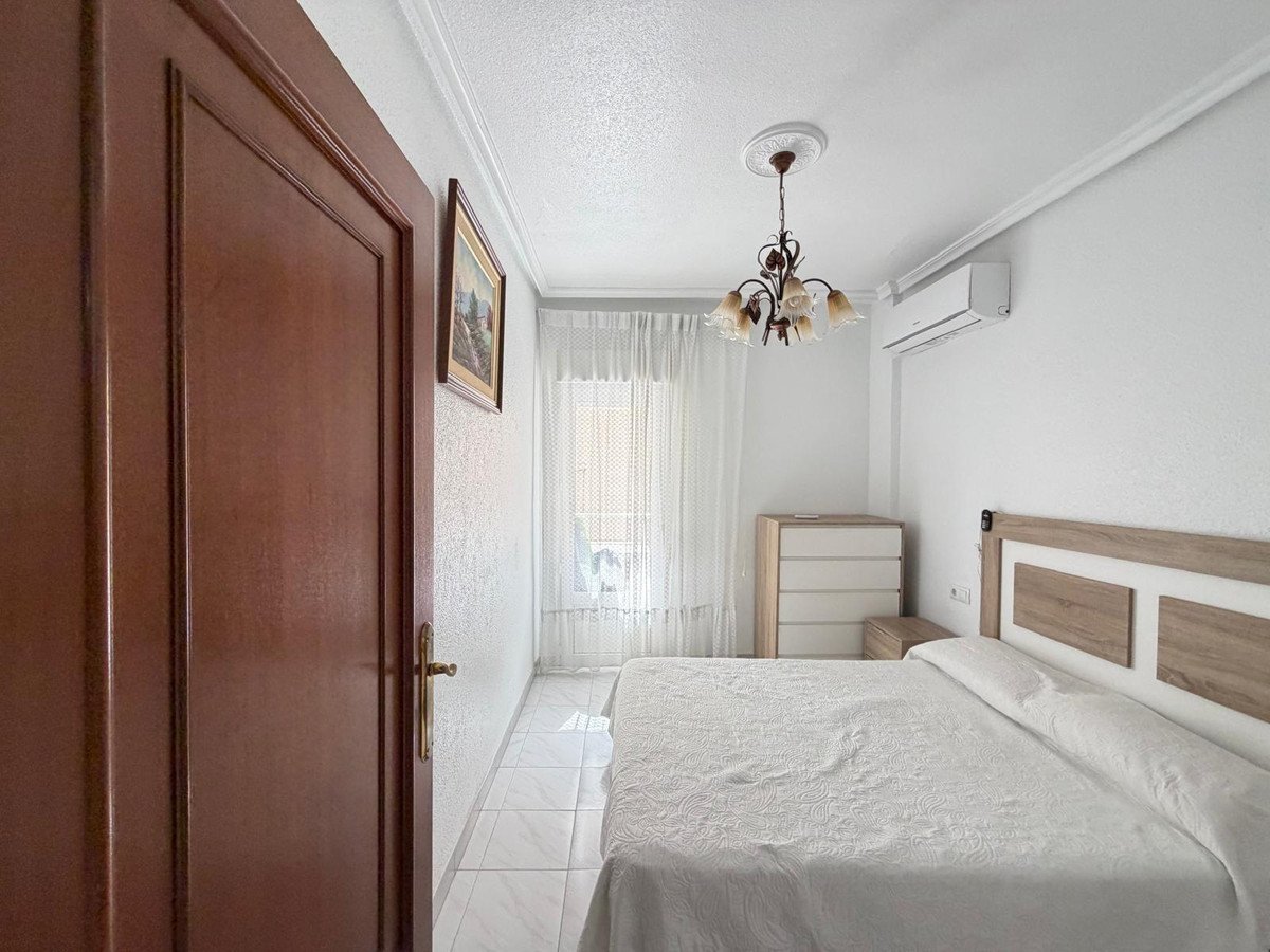 3 Bed Middle Floor Apartment in Torrevieja