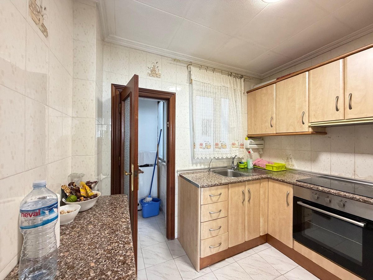3 Bed Middle Floor Apartment in Torrevieja