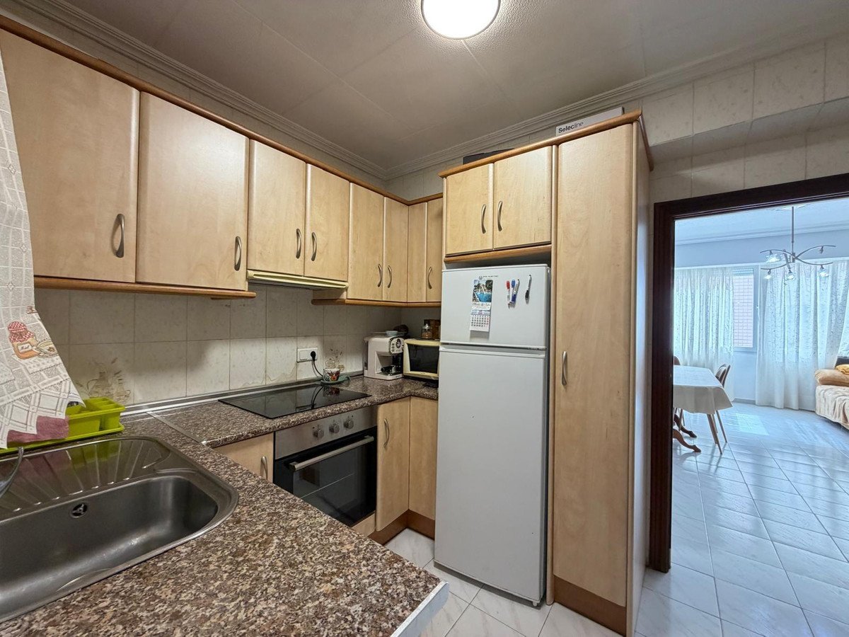 3 Bed Middle Floor Apartment in Torrevieja