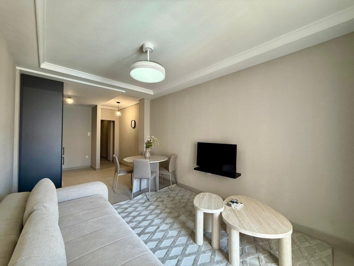2 Bed Middle Floor Apartment in Torrevieja