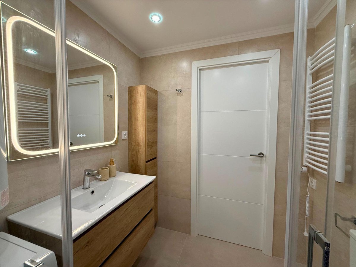 2 Bed Penthouse in Torrevieja