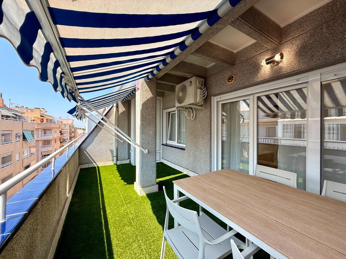 2 Bed Penthouse in Torrevieja