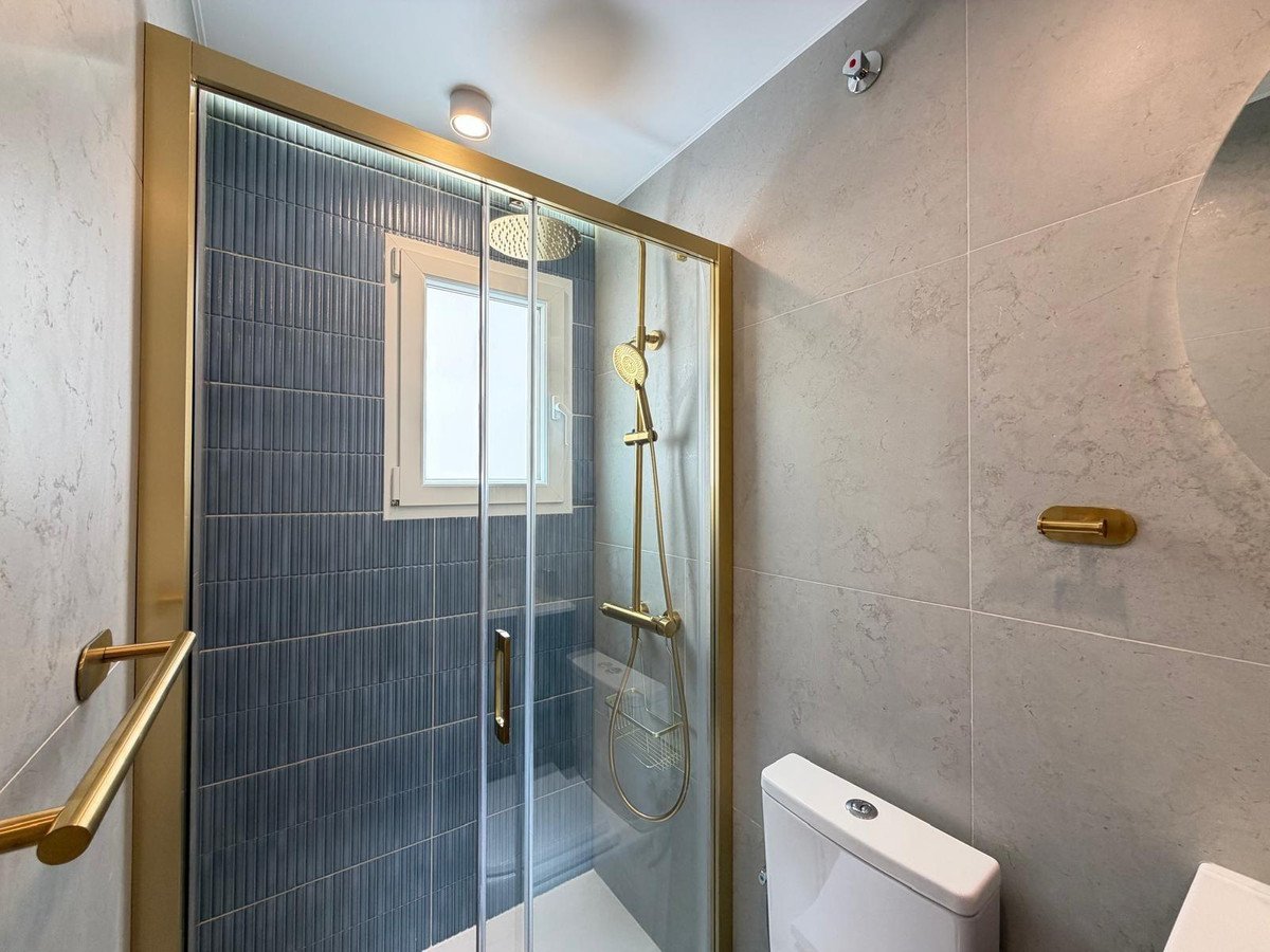 3 Bed Middle Floor Apartment in Torrevieja
