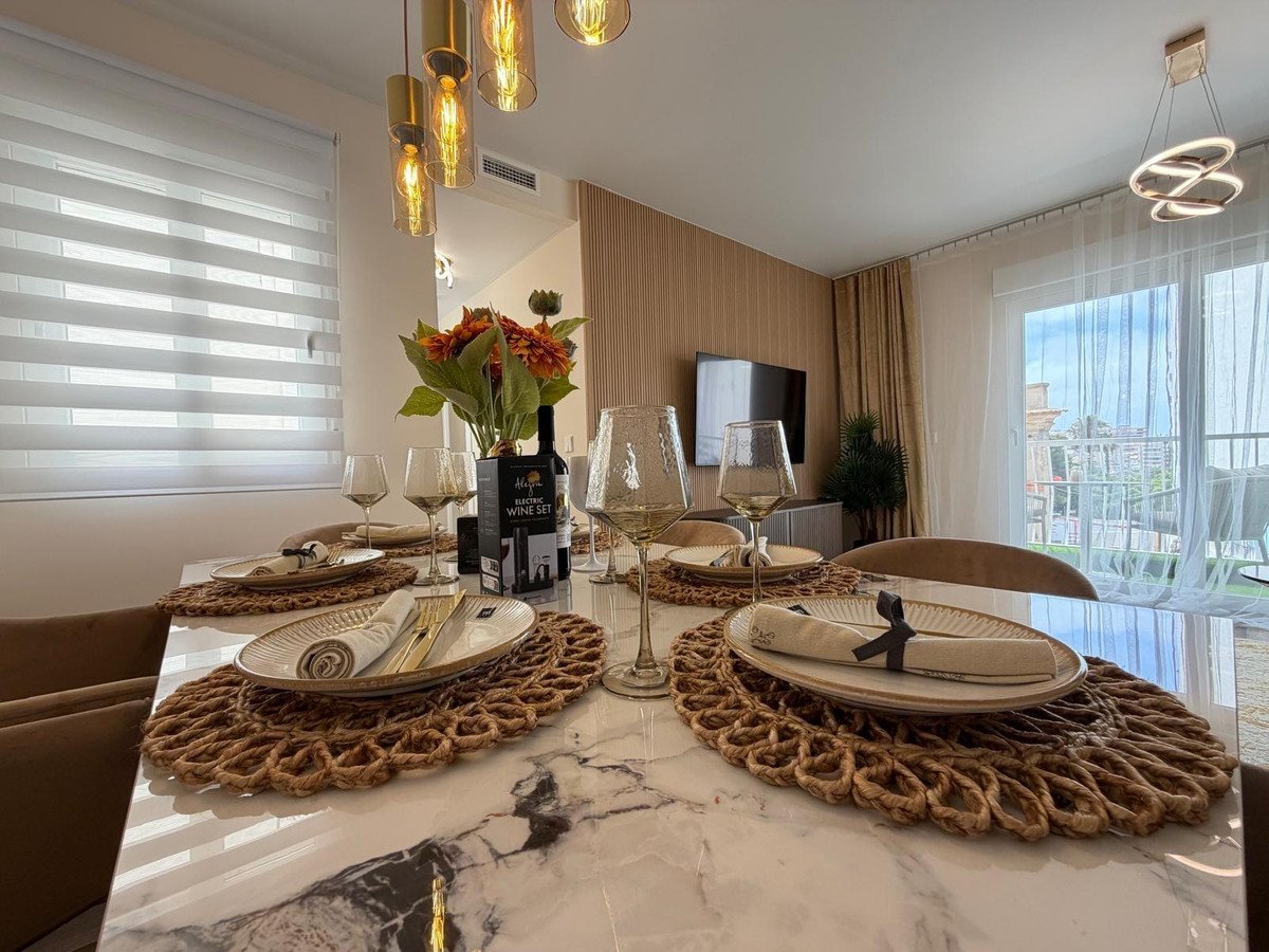 3 Bed Middle Floor Apartment in Torrevieja