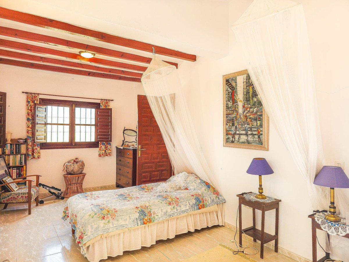 3 Bed Detached Villa in Sedella