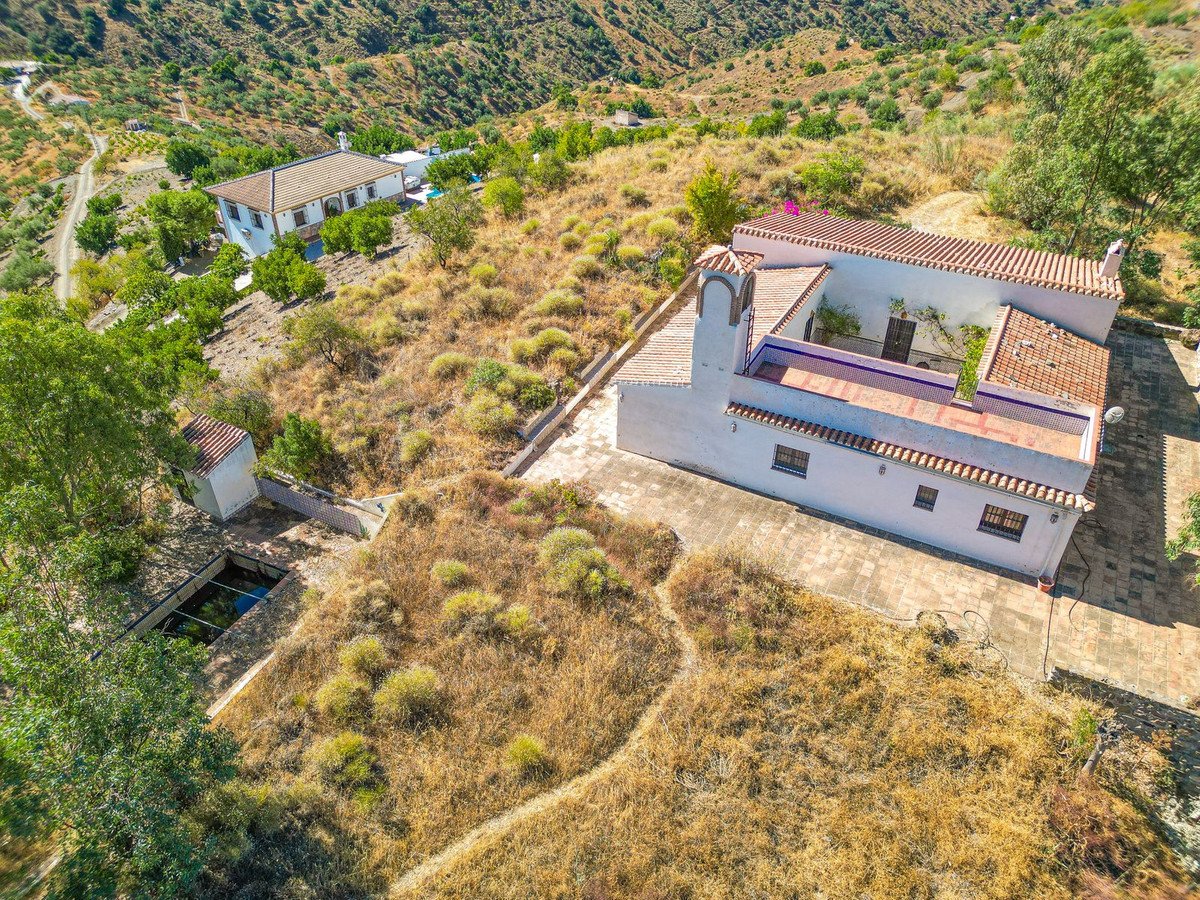 3 Bed Detached Villa in Sedella