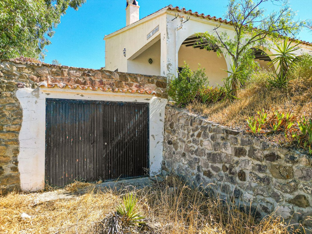 3 Bed Detached Villa in Sedella