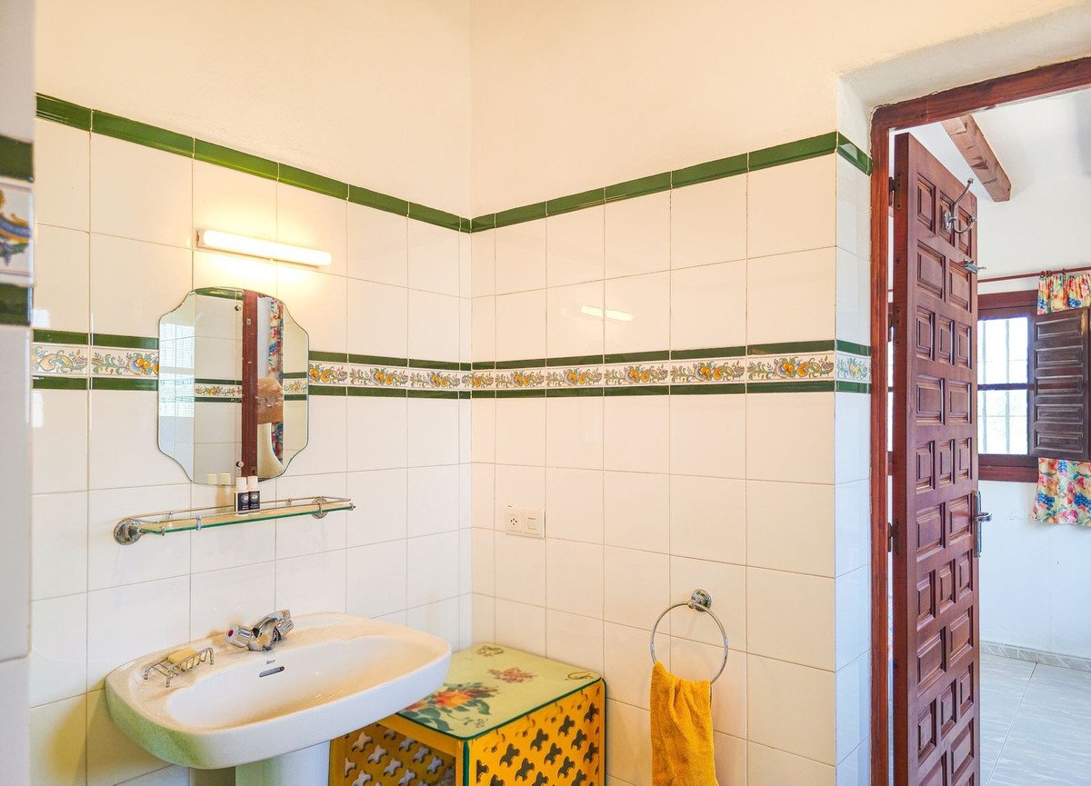 3 Bed Detached Villa in Sedella