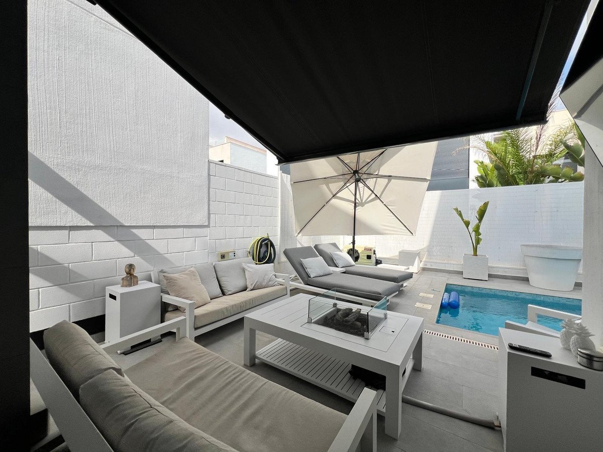 3 Bed Bungalow in Orihuela Costa