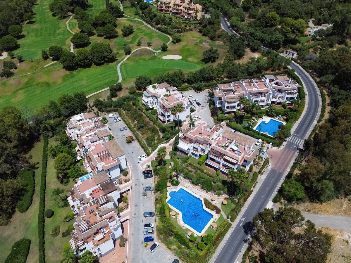 2 Bed Penthouse in Los Arqueros
