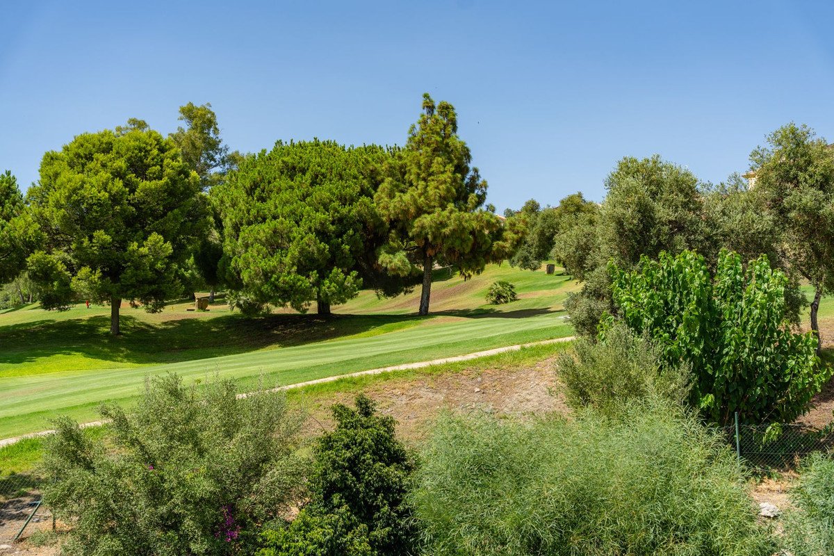 2 Bed Penthouse in Los Arqueros