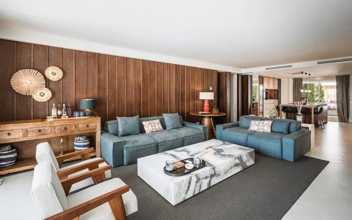3 Bed Middle Floor Apartment in The Golden Mile