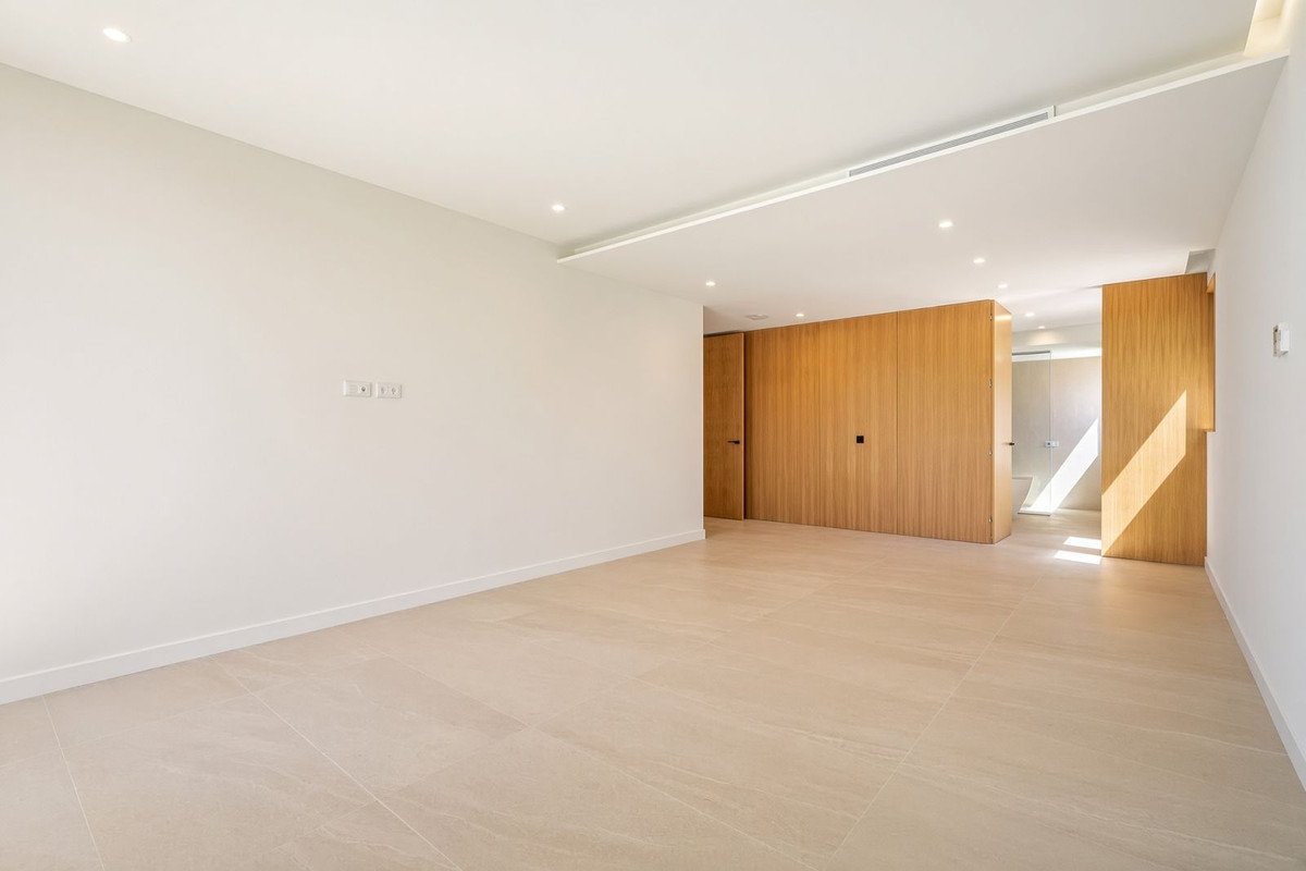 4 Bed Detached Villa in Sotogrande Alto
