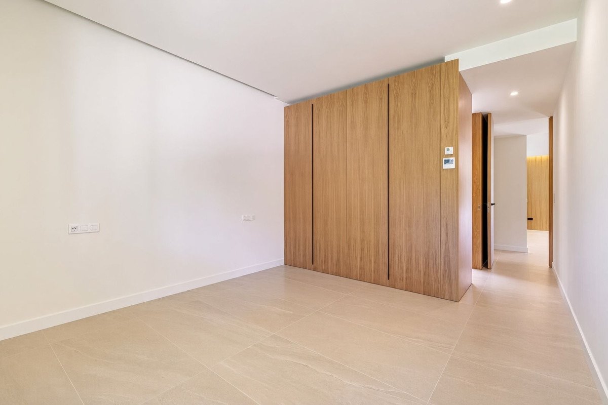 4 Bed Detached Villa in Sotogrande Alto