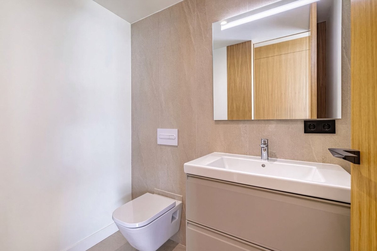 4 Bed Detached Villa in Sotogrande Alto