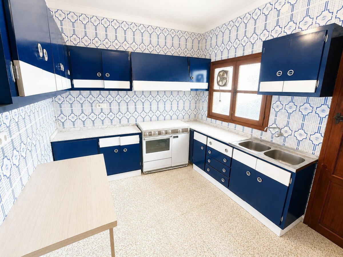 3 Bed Semi-Detached House in Pizarra