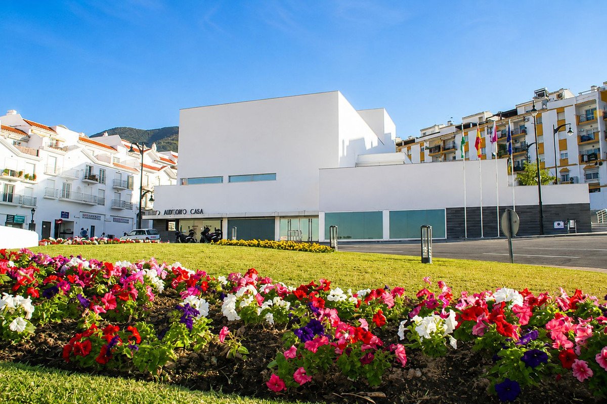 4 Bed Townhouse in Alhaurín el Grande