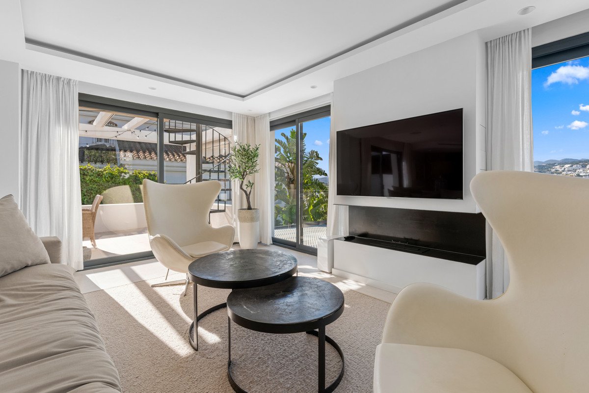 4 Bed Detached Villa in Nueva Andalucía