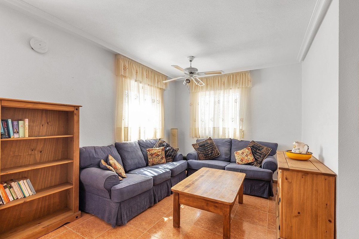 3 Bed Detached Villa in Vista Bella Golf