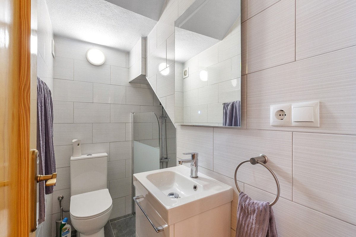 3 Bed Detached Villa in Vista Bella Golf