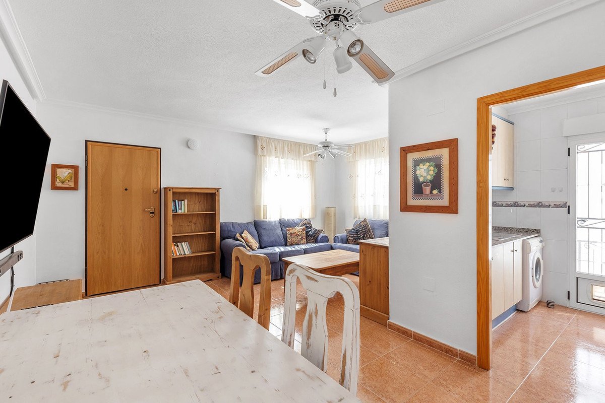 3 Bed Detached Villa in Vista Bella Golf